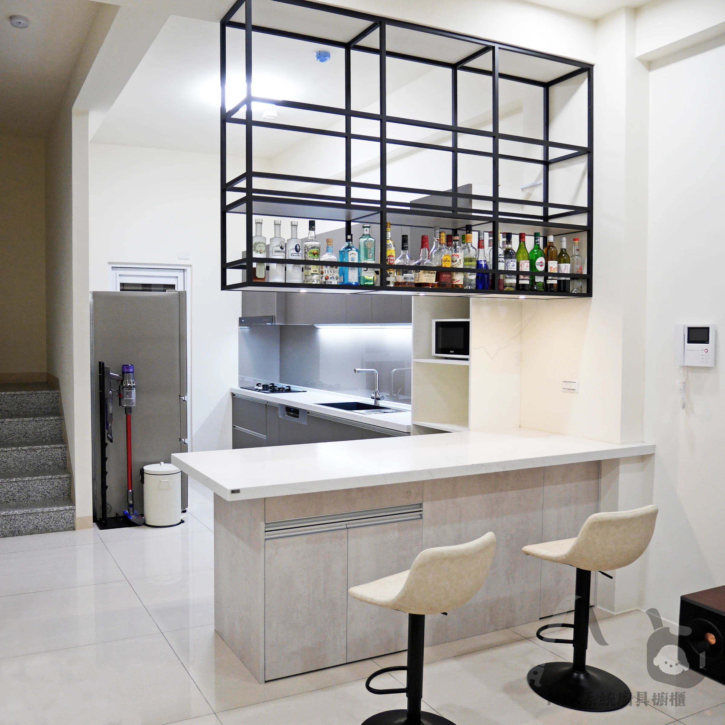 MIK My Ideal Bar完工照 1